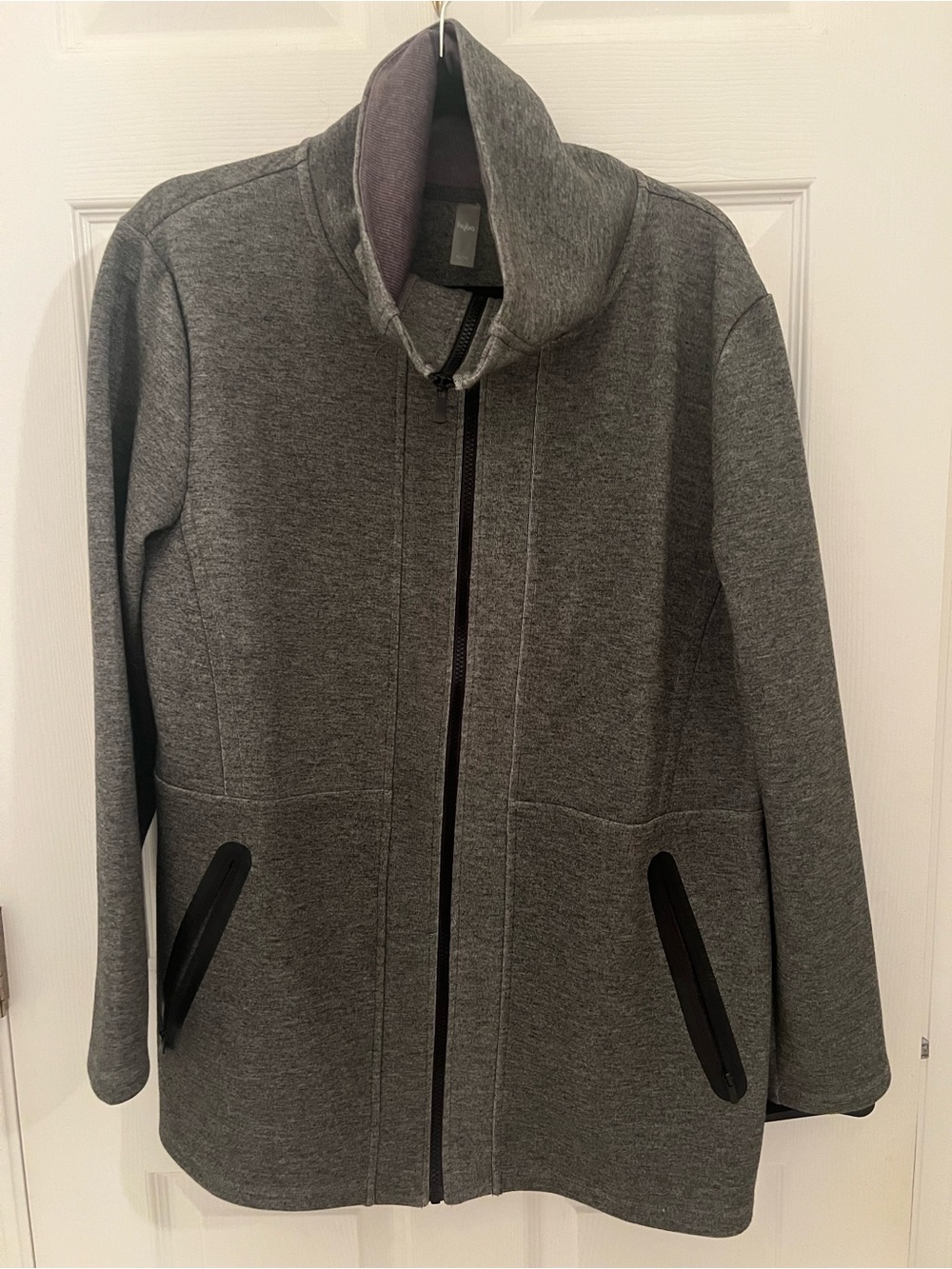 Hyba Grey Full-Zip Jacket with High Collar